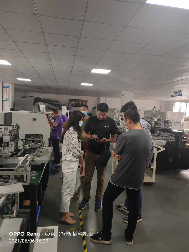 富兴智能插件机市场不光国内 富兴智能插件机市场不光国内